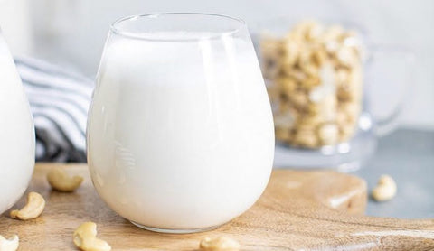 Cashew Nut Milk And How To Make It