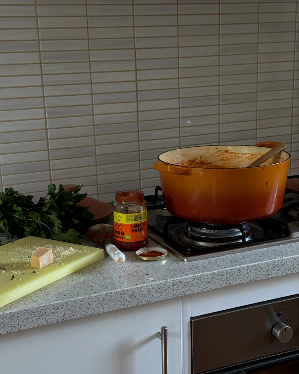 The Stock Merchant | Organic Basil and Tomato Traditional Pasta Sauce